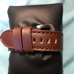 men’s water resistant watch w leather band